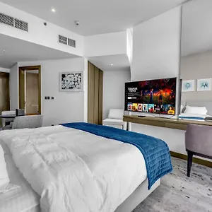 Luxury Prive ***** Dubai